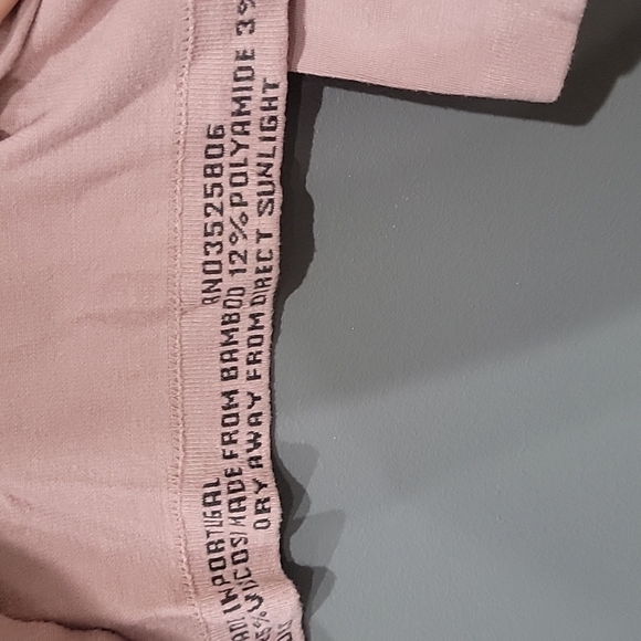 Sweaty Betty - Picture 4 of 4